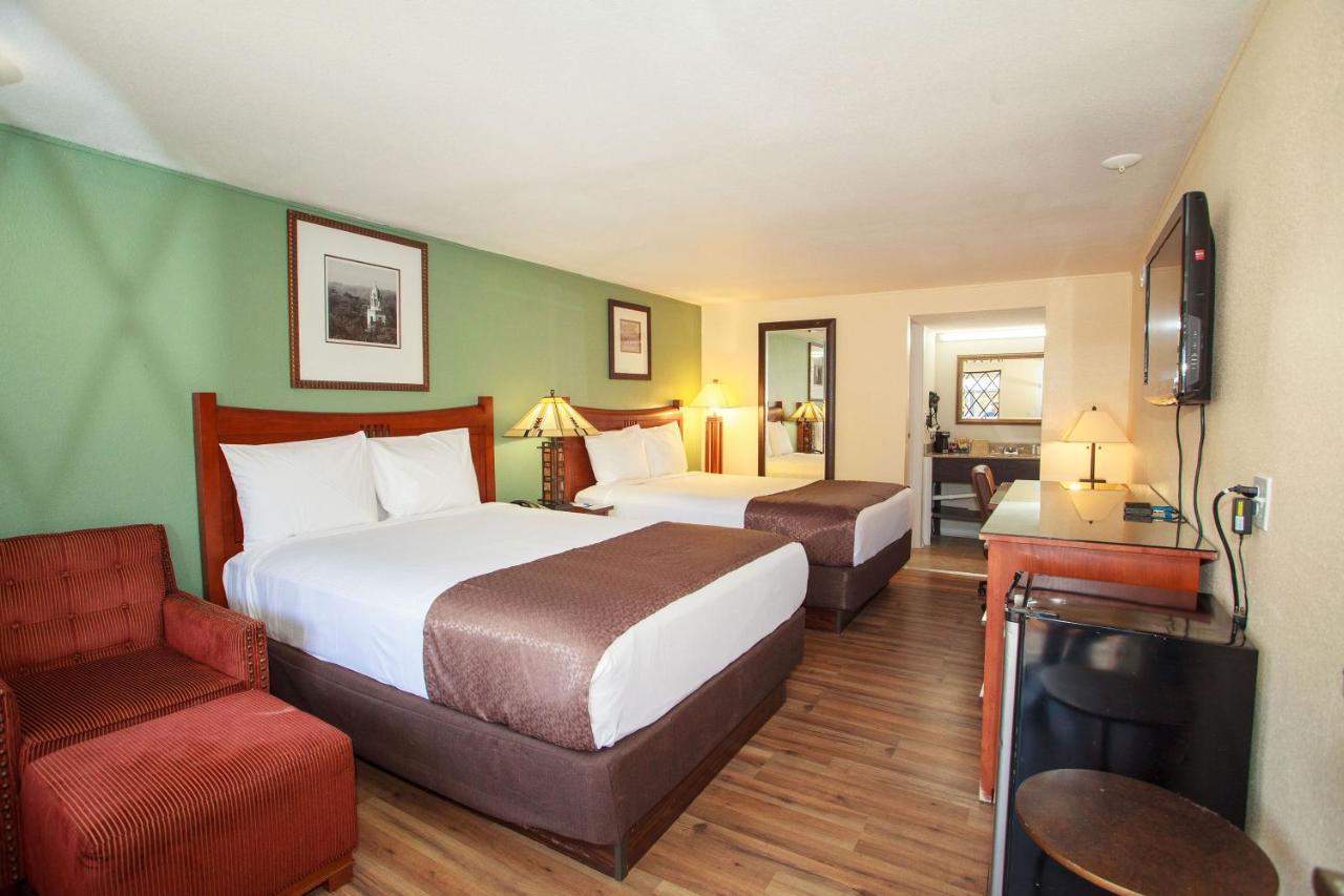 Travelodge By Wyndham Macon West Екстериор снимка